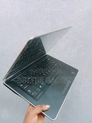 Laptop Dell Latitude 7440 8GB Intel Core i5 SSD 128GB