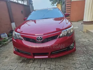 Toyota Camry SE Sport 4dr Sedan (2.5L 4cyl 6A) 2014 Red