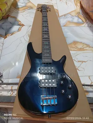 Yamaha Passive 4 Strings Bass Guitar