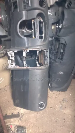 Dashboard Nissan Qashqai 2008