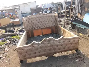 6by6 Royal Bedframe