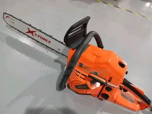 Workman Chain Saw Machine