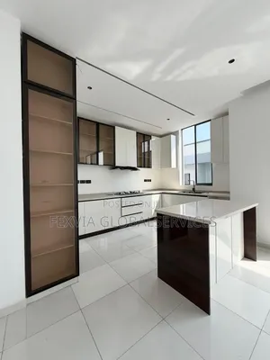 2 Bedroom Apartment for Sale in Oniru