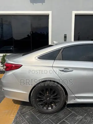 Hyundai Sonata Limited 4dr Sedan (2.4L 4cyl 6A) 2015 Silver