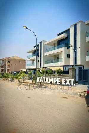 5bdrm Townhouse/Terrace in Katampe Extension for sale