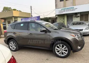 Toyota RAV4 Limited 4dr SUV AWD (2.5L 4cyl 6A) 2014 Brown