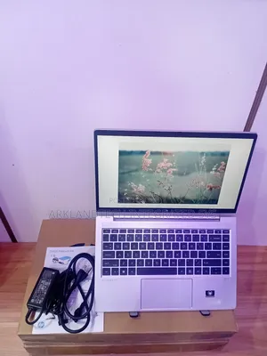 New Laptop HP ProBook 640 G4 16GB AMD Ryzen 5 SSD 256GB