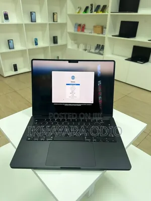 Apple MacBook Pro 2023 M3 Pro 14-inch 16GB Intel Core M3 SSD 512GB