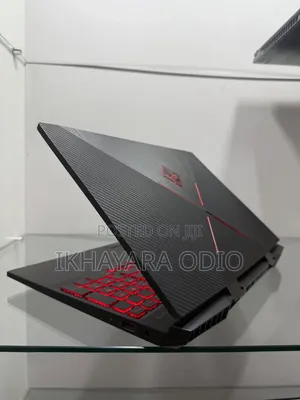 Laptop HP Omen 15t 16GB Intel Core i5 SSD 256GB