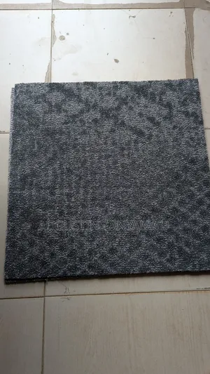 High Quality Rug Tails European Standard Size 50/50