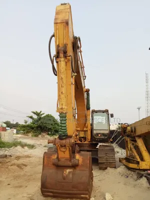 330 C With Hammer Line