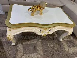 Royal Center Table