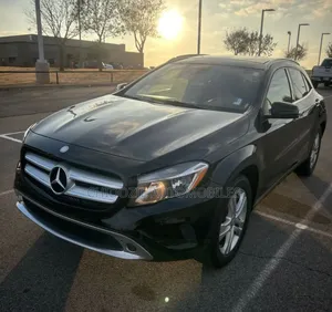 Mercedes-Benz GLA-Class 2016 Black