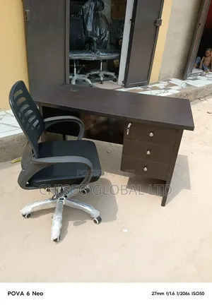 Office Desk Chair (4ft)