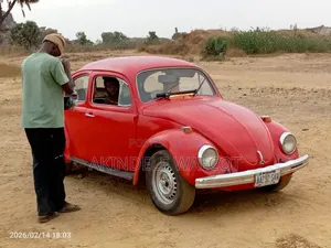 Volkswagen Beetle 1986 Red