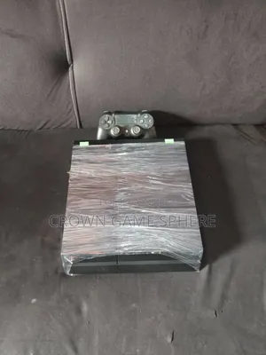 Clean Ps4 Fat Hacked Version 9.00 With Games Available