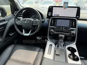 Lexus LX 600 2022 Gray