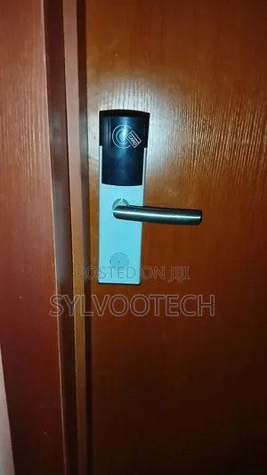 Luxury Hotel Card Lock – Keyless Entry System