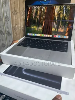 Laptop Apple MacBook Pro 2024 M4 14-inch 16GB Apple M4 Pro SSD 512GB