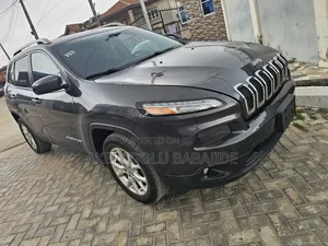 Jeep Cherokee 2015 Gray