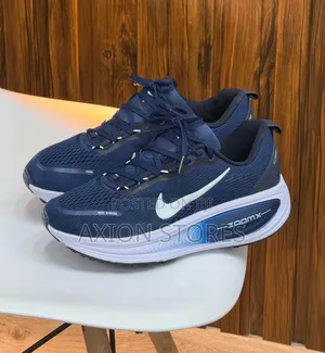High Sole Nike Zoom Sneakers