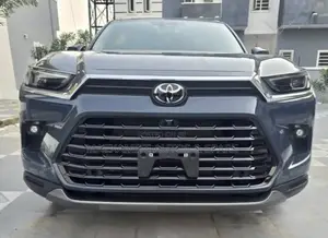 Toyota Highlander Limited AWD 2024 Blue