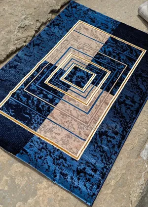 Super Quality Designer Center Rug Size 7/10