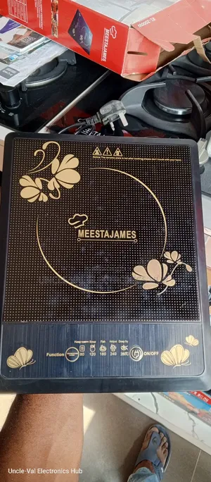 Meestajames Induction Cooker