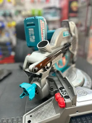 Total Cordless Mini Cut-off / Mitre Saw