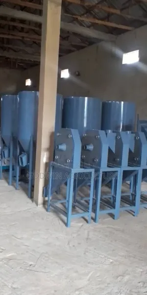 Feed Crusher/Mixer Machine 1ton Per Hour