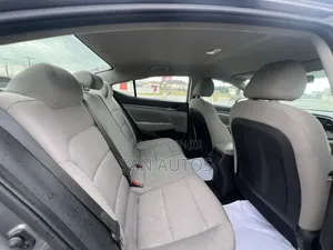 Hyundai Elantra Sport 2018 Gray