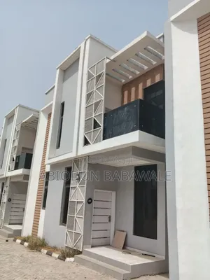 4bdrm Duplex in Asokoro Main Abuja for rent