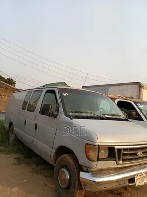 Van Hire for Relocation and Moving of Goods Within Lagos
