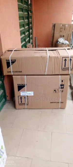 Daikin 2hp Duct Concealed Air Conditioner Unit at 1,2m