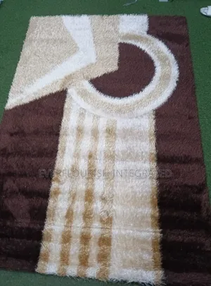 Quality Shaggy 4x6ft Centre Rug