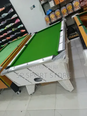 7ft White Gloss Marble and Coin Snooker Board