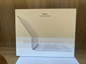 Apple Magic Keyboard for 13" iPad Air M2/M3/M4 (White) Mdfw4ll/A