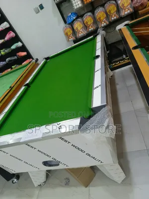 Supermax Pro 7ft White Gloss Marble and Coin Snooker