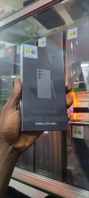 New Samsung Galaxy S24 Ultra 512 GB