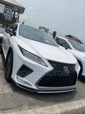Lexus RX 2022 White