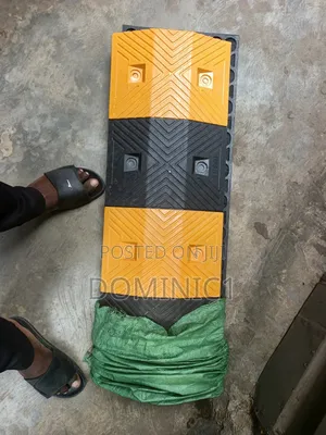 Heavy-duty Rubber Speed Bump 50mm