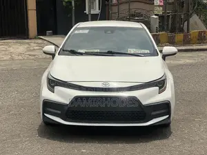 Toyota Corolla SE 2020 White