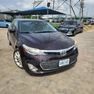 Toyota Avalon 2016