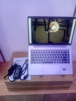 New Laptop HP 240 G5 16GB AMD Ryzen 5 SSD 512GB