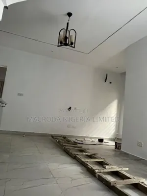 5bdrm Duplex in Adeniyi Jones for rent