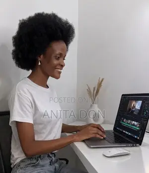 Ugc Video Creator | I Help Brands Tell Their Story (Capcut)