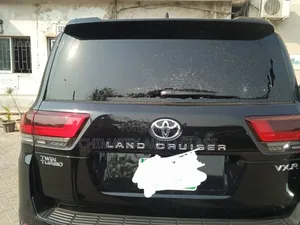 Toyota Landcrusier 2024 Back Windscreen Glass Available