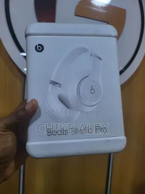 Beats Studio Pro