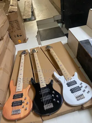 Traditional Ibanez Five Strings Active Bass