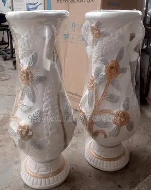 Standing Flower Vase